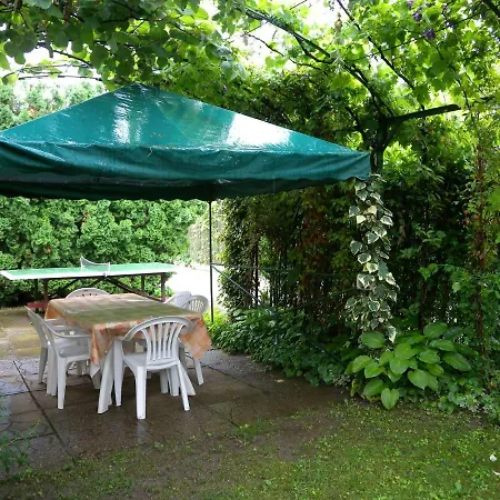 公寓 Three-bedroom Near Lake